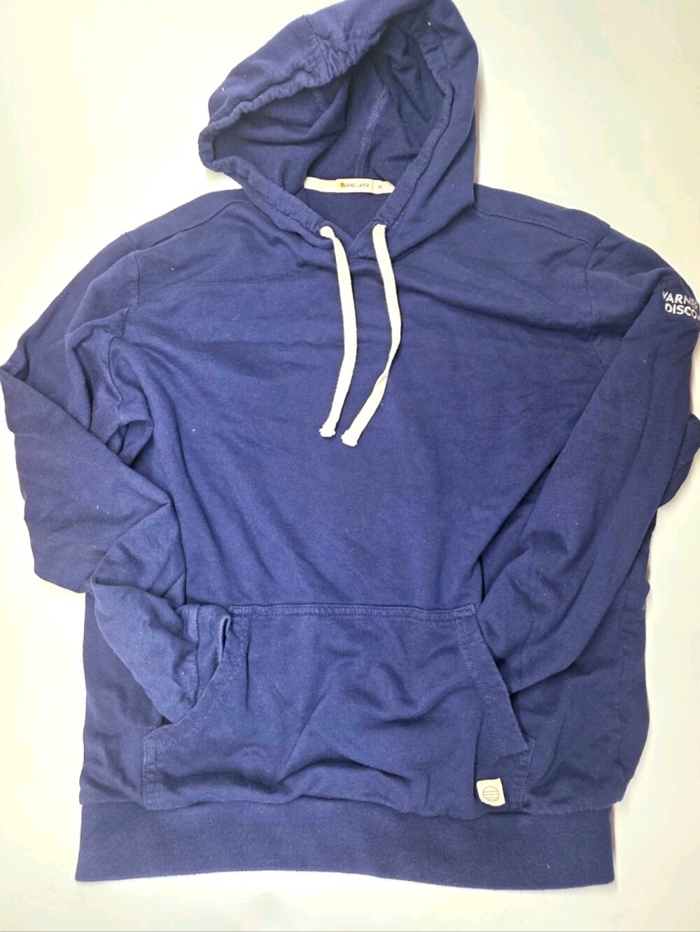 Marine Layer Hoodie Sweatshirt Mens Medium Navy Blue Warner Bros Discovery Logo